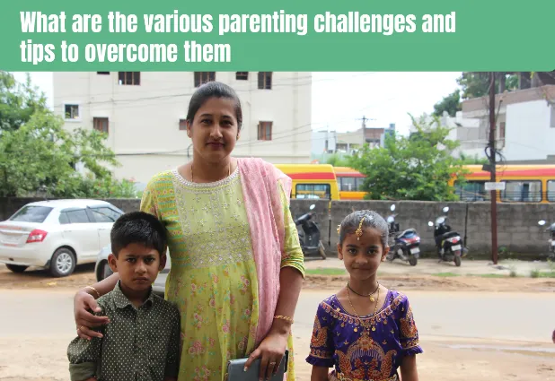 Kids standing with her mother with a smile, showing a good parenting.