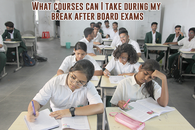 A group of DPS Warangal students in a classroom taking courses.